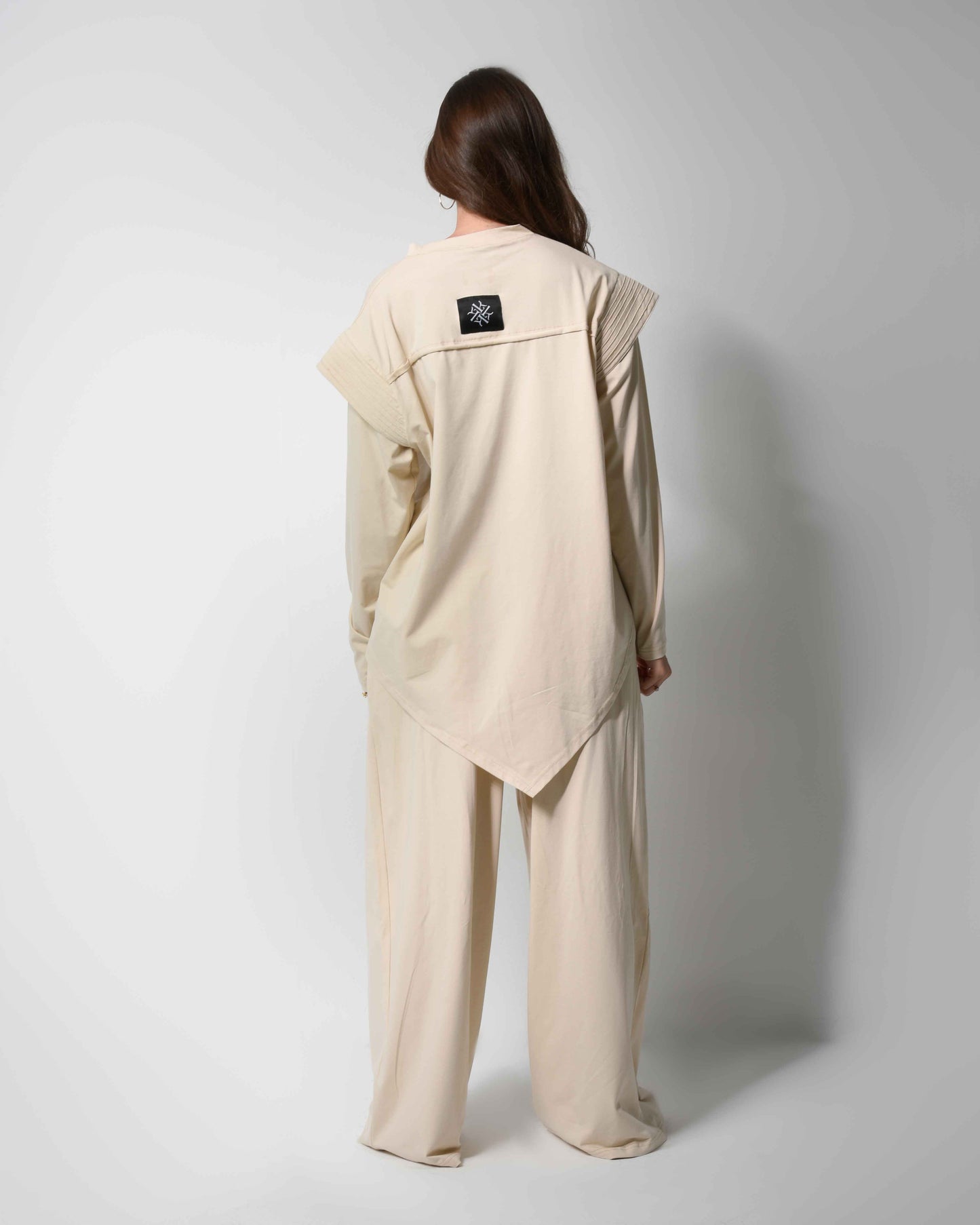 Ease set